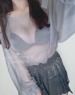 日日狠狠久久偷偷综合色96密逃_HDHD高清在线观看